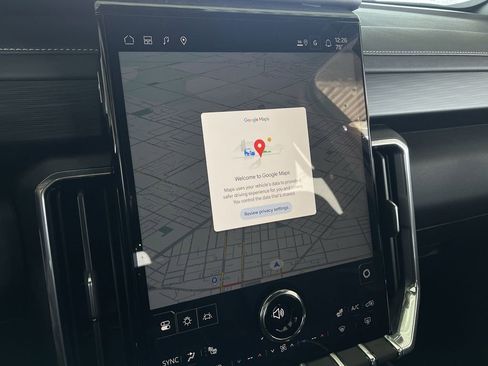 New 2026 GMC Acadia Elevation image 14