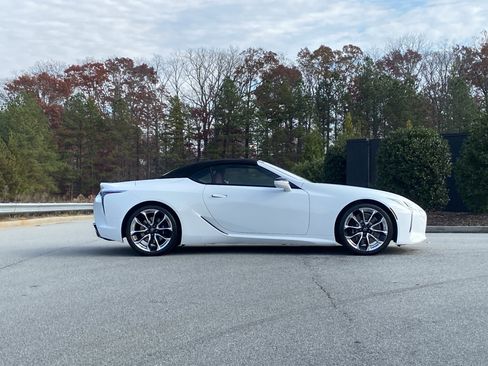 Used 2021 Lexus LC 500 Convertible image 39