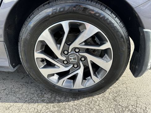 Used 2017 Honda Civic EX image 27