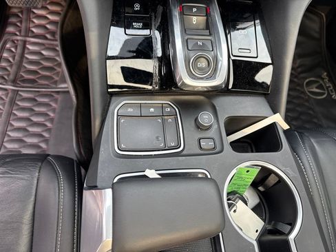 Used 2022 Acura MDX SH-AWD w/ Technology Package image 17