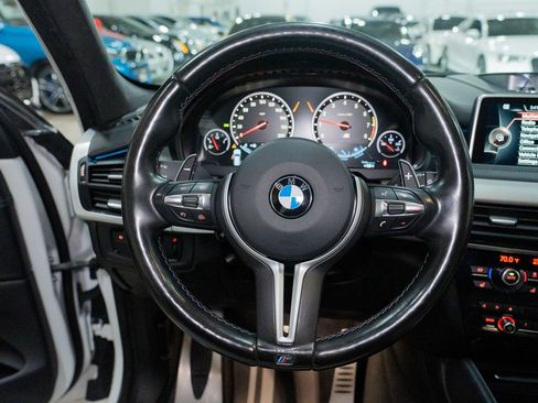 Used 2015 BMW X5 M AWD/4WD image 35