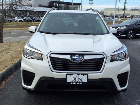 Used 2020 Subaru Forester Premium image 22