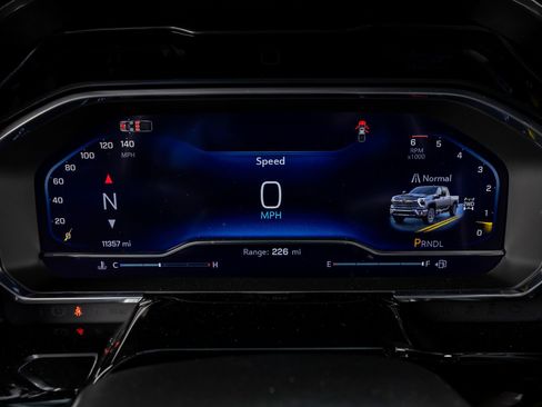 Used 2025 Chevrolet Silverado 2500 ZR2 image 20