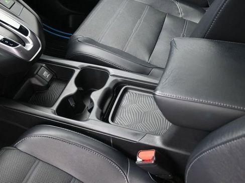 Used 2017 Honda CR-V EX-L image 18