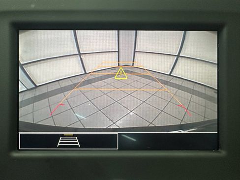 Certified 2024 Chevrolet Equinox LT w/ LPO, Floor Liner Package image 27