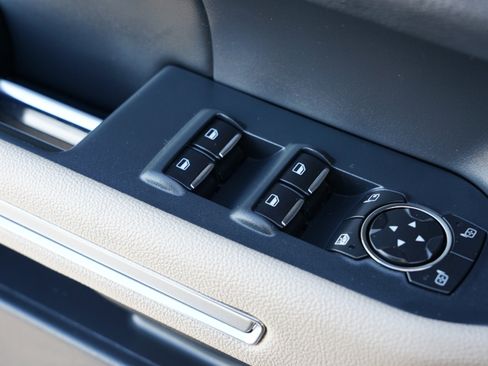 Used 2022 Ford Expedition Limited image 20