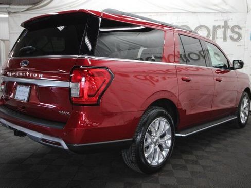Used 2022 Ford Expedition Max XLT image 12