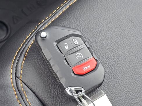 New 2026 Jeep Gladiator Sport image 13