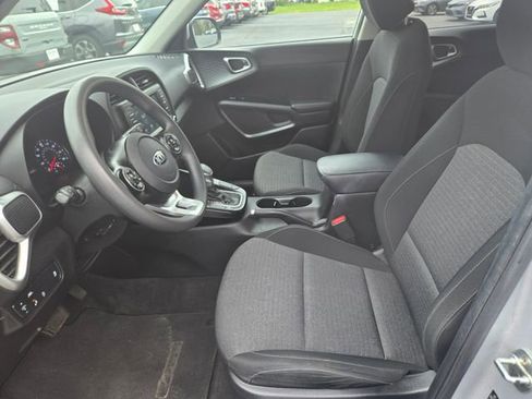Used 2021 Kia Soul S FWD image 6