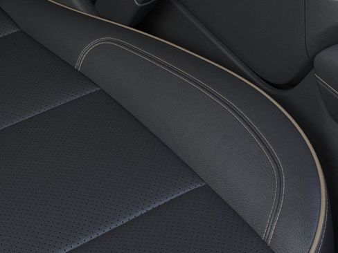 New 2025 Chevrolet Suburban Premier image 22