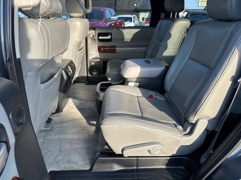 Used 2008 Toyota Sequoia Platinum image 23