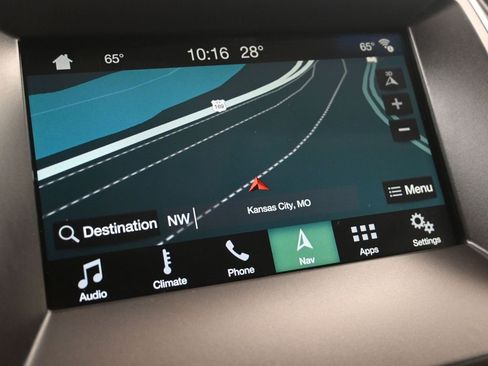 Used 2018 Ford Edge Titanium w/ Equipment Group 301A image 17