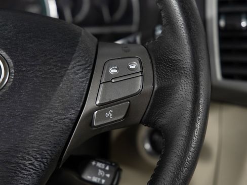 Used 2012 Toyota Venza XLE w/ XLE Premium Pkg image 31