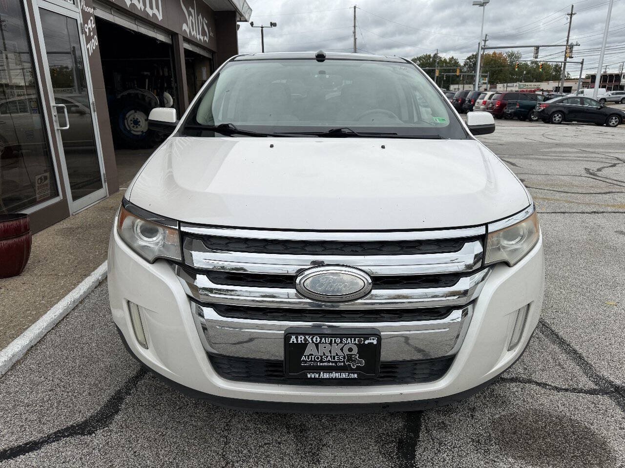 Used 2011 Ford Edge Limited w/ 301A Rapid Spec Order Code FWD image 3