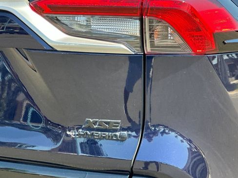 Used 2020 Toyota RAV4 XSE AWD/4WD image 26