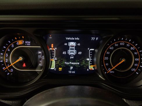 New 2026 Jeep Wrangler Unlimited Rubicon AWD/4WD image 30