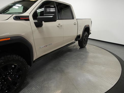 New 2026 GMC Sierra 2500 AT4 w/ AT4 Premium Plus Package AWD/4WD image 6