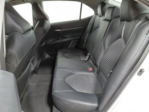 Used 2023 Toyota Camry SE image 38