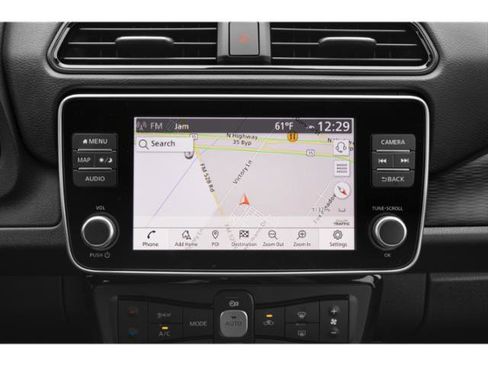Used 2025 Nissan Leaf SV Plus image 19