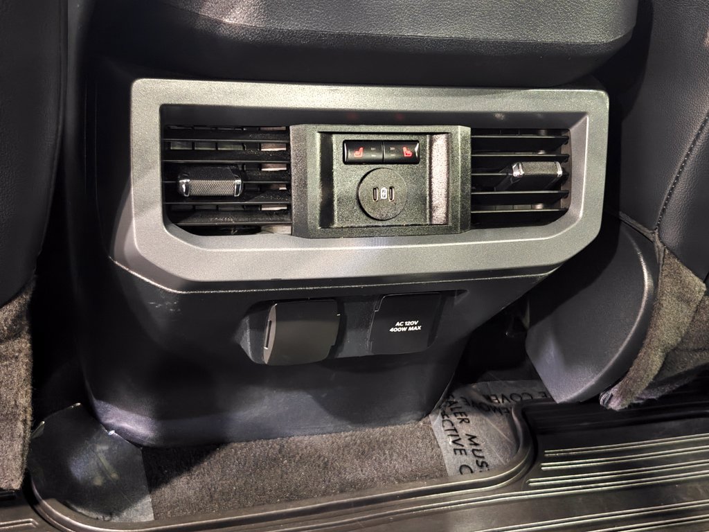 Used 2024 Ford F250 Lariat w/ Sport Appearance Package AWD/4WD image 38