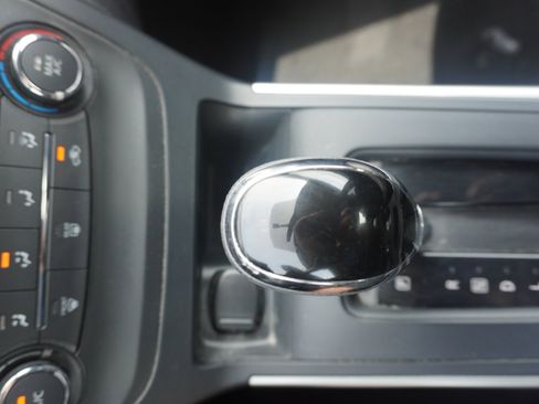 Used 2017 Nissan Sentra SV w/ Style Package image 24