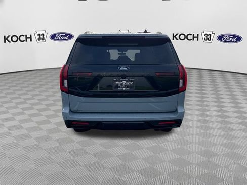 Used 2025 Ford Expedition Tremor AWD/4WD image 7