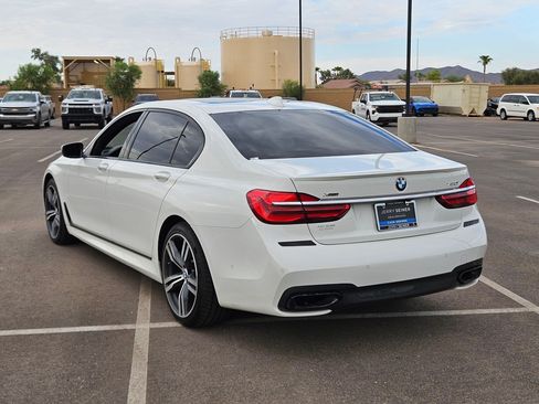 Used 2019 BMW 750i xDrive w/ Executive Package AWD/4WD image 3