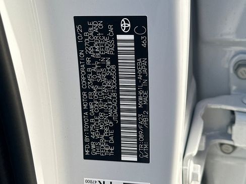 New 2026 Toyota Prius Plug-In Hybrid image 34