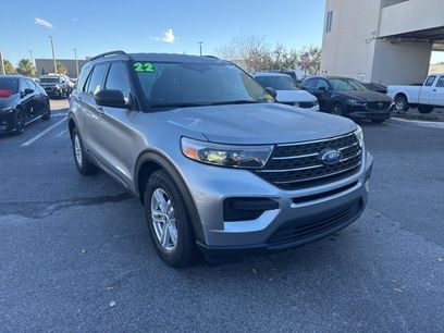 Used 2022 Ford Explorer XLT