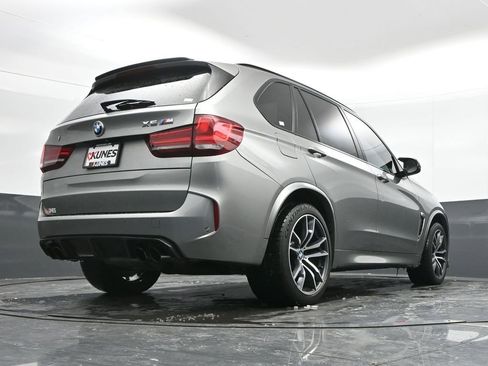 Used 2018 BMW X5 M image 45
