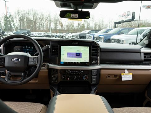 New 2026 Ford F250 XLT w/ XLT Premium Package image 19