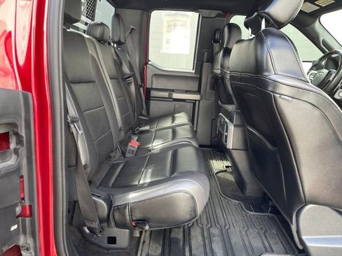 Used 2019 Ford F150 Raptor w/ Equipment Group 801A Mid image 33