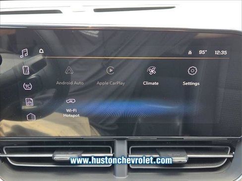 New 2026 Chevrolet Trax LT FWD image 26