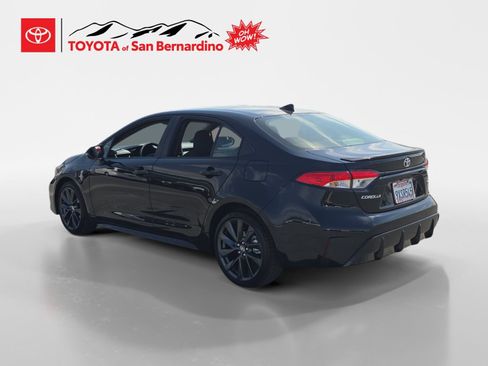 Certified 2026 Toyota Corolla SE FWD image 3