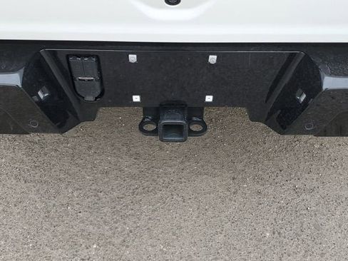 New 2026 GMC Hummer EV 4x4 Crew Cab image 10