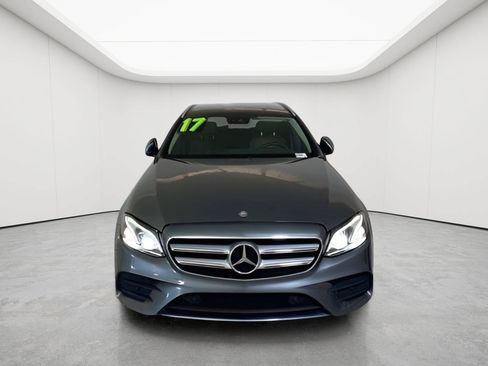 Used 2017 Mercedes-Benz E 400 4MATIC Wagon image 25