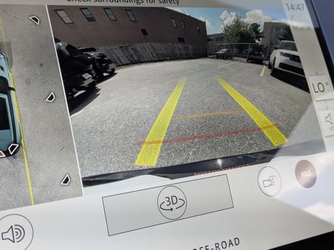 New 2026 Land Rover Range Rover Sport Dynamic SE image 13