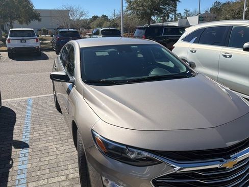 Used 2023 Chevrolet Malibu LS image 11