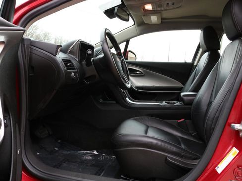 Used 2012 Chevrolet Volt Premium w/ Premium Trim Package image 20