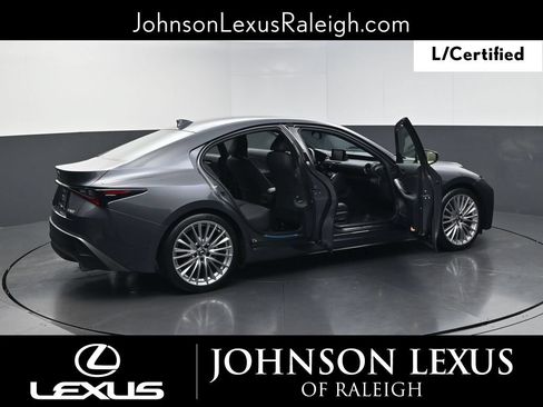 Certified 2025 Lexus IS 300 w/ Premium Package RWD image 30
