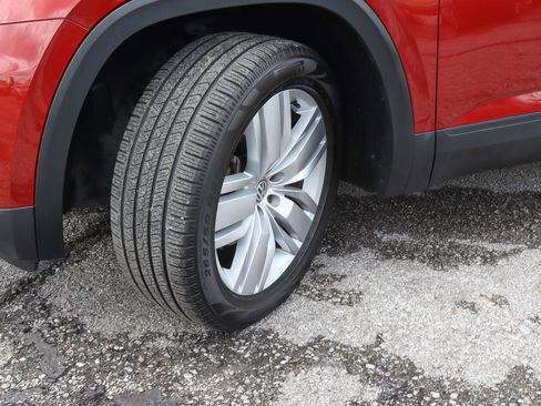 Used 2019 Volkswagen Atlas SE FWD image 17