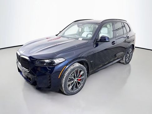 New 2026 BMW X5 xDrive50e w/ M Sport Package image 3