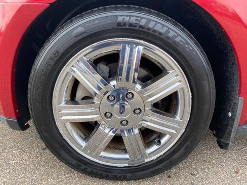 Used 2009 Ford Taurus Limited image 9