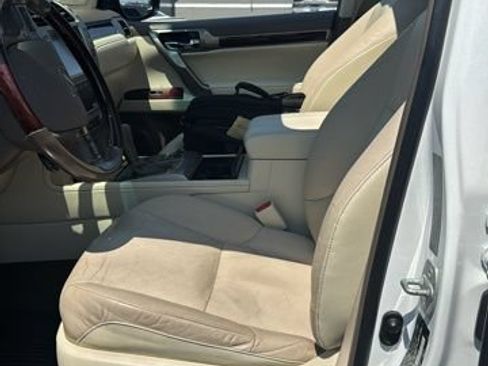 Used 2018 Lexus GX 460 Premium AWD/4WD image 6