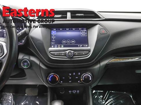 Used 2021 Chevrolet TrailBlazer ACTIV w/ Driver Confidence Package AWD/4WD image 12