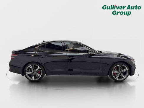 Used 2025 Genesis G70 2.5T w/ Sport Prestige Package image 10