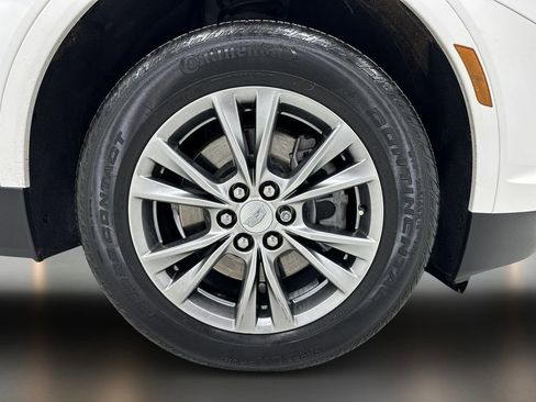 Used 2022 Cadillac XT5 Premium Luxury FWD image 10
