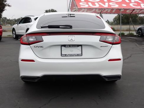 Used 2024 Honda Civic Sport image 9