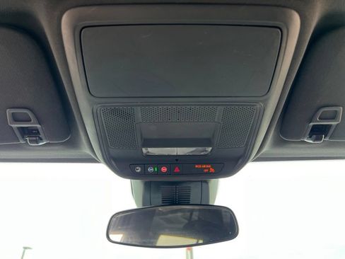 Used 2025 Chevrolet Equinox LT AWD/4WD image 31