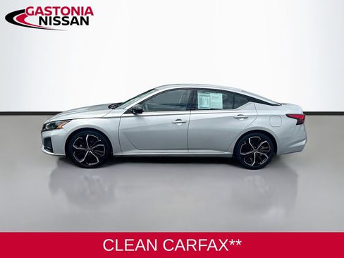 Used 2024 Nissan Altima 2.5 SR FWD image 5